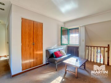 Casa en venta de 5 amb y gran jardín con pileta en Villa Martelli