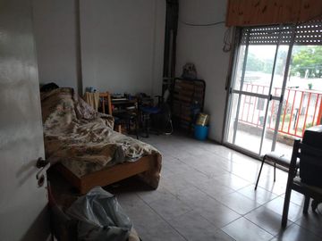 Casa  en venta en Castelar Sur
