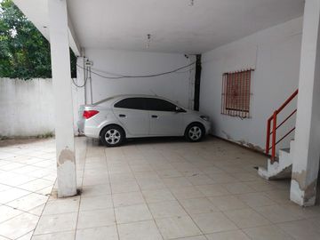 Casa  en venta en Castelar Sur