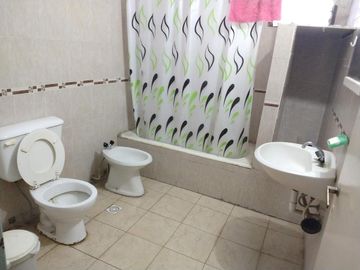 Casa  en venta en Castelar Sur