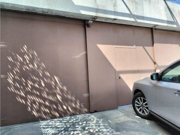 CÓMODA CASA EN SATELITE DE UN PISO EN CALLE CERRADA DE DOS RECMARAS