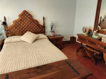 HERMOSA  Y ACOGEDORA RESIDENCIA