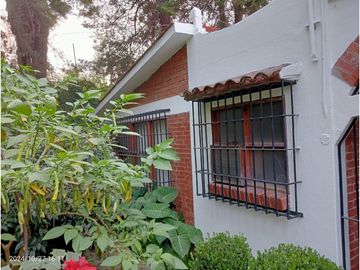 HERMOSA  Y ACOGEDORA RESIDENCIA