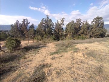 SE VENDE PARCELA EN CONDOMINIO CONSOLIDADO