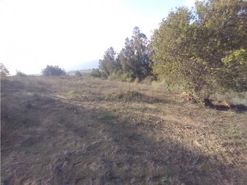 SE VENDE PARCELA EN CONDOMINIO CONSOLIDADO