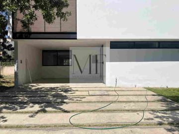 CASA EN VENTA  ARAUCA 2