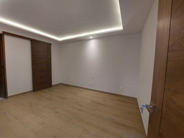 ESTRENA DEPARTAMENTO