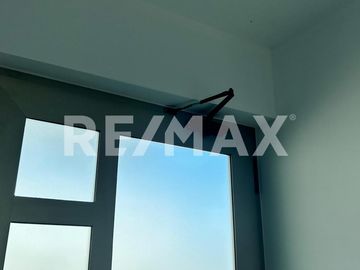 CASA EN VENTA FRACCIONAMIENTO CAPITAL SUR, COTO DUBLÍN. - (3)