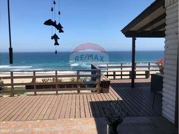 OPORTUNIDAD CASA FRENTE AL MAR MAITENCILLO!!