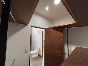CASA EN VENTA EN SANTIAGO - ALTARES RESIDENCIAL