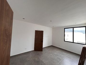 CASA EN VENTA EN SANTIAGO - ALTARES RESIDENCIAL