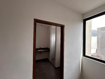CASA EN VENTA EN SANTIAGO - ALTARES RESIDENCIAL