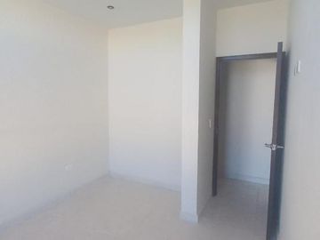 CASA EN VENTA EN COLONIA CIPRESES, LERDO, DURANGO.