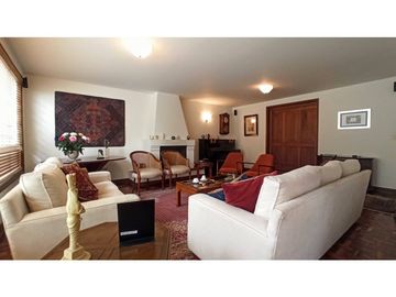 VENDO CASA CON OFICINA INDEPENDIENTE EN SANTA BARBARA (lC)