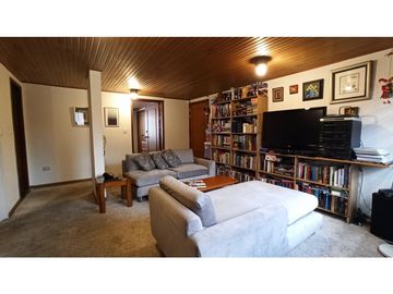 VENDO CASA CON OFICINA INDEPENDIENTE EN SANTA BARBARA (lC)