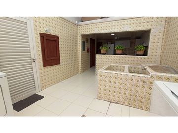 VENDO CASA CON OFICINA INDEPENDIENTE EN SANTA BARBARA (lC)