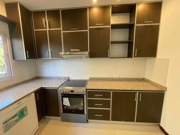 PH 4 amb- baño y toil - balcón- parrilla-Olivos