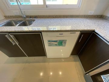 PH 4 amb- baño y toil - balcón- parrilla-Olivos