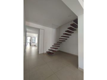 HERMOSA CASA CAMPESTRE EN VENTA, VILLAVICENCIO