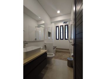 HERMOSA CASA CAMPESTRE EN VENTA, VILLAVICENCIO