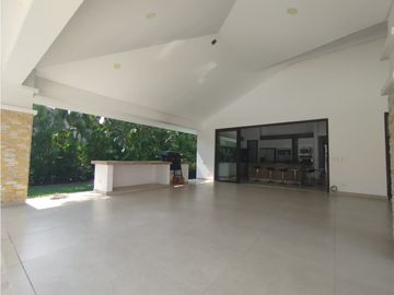 HERMOSA CASA CAMPESTRE EN VENTA, VILLAVICENCIO