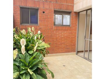 Hermoso Apartamento en San Lucas. Rodeado de verde
