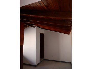 SE VENDE CASA EN PANORAMA !