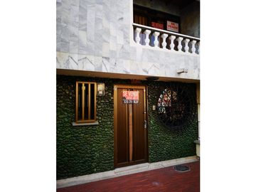 SE VENDE CASA EN PANORAMA !