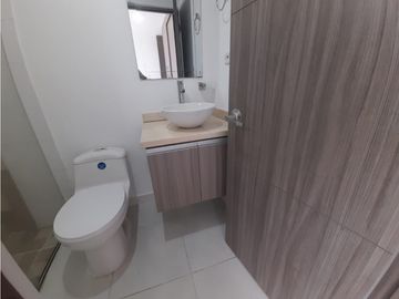 SE ARRIENDA APARTAMENTO EN EL EDIFICIO GRANADA REAL - OCC DE ARMENIA