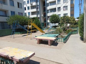 Se Vende Departamento en Condominio Don José Manuel, Renca