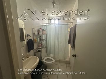PRO2037 Casas en Venta, Fraccionamiento Riberas de Dos Rios en Guadalupe