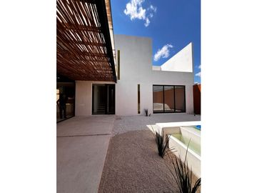 Venta casa nueva privada Soluna Temozon Mérida