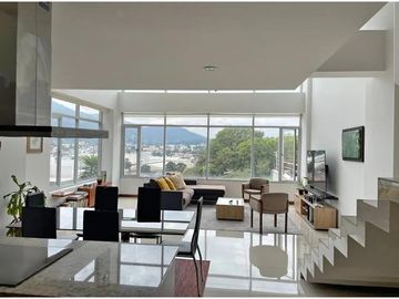 Cumbayá, Loft amoblad  en Venta, 109m2, 1 Habitación