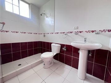 Mitad del Mundo, Casa en Venta, 118m2, 3 Habitaciones