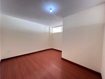 Mitad del Mundo, Casa en Venta, 118m2, 3 Habitaciones