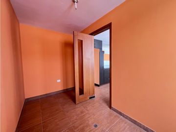 Mitad del Mundo, Casa en Venta, 118m2, 3 Habitaciones