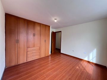 Mitad del Mundo, Casa en Venta, 118m2, 3 Habitaciones