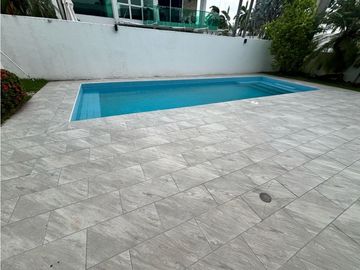 COSTA SUR / COSTA ESMERALDA / 500M REMODELADA / PISCINA PANELES SOLAR