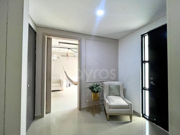 Casa en conjunto cerrado en la castellana Montería, con acabados modernos y diseño de interiores