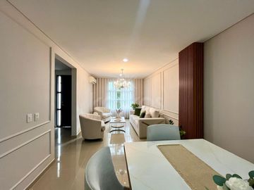 Casa en conjunto cerrado en la castellana Montería, con acabados modernos y diseño de interiores