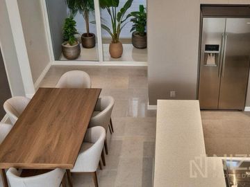 Chalet en PH independiente 4 ambientes Paseo Aldrey