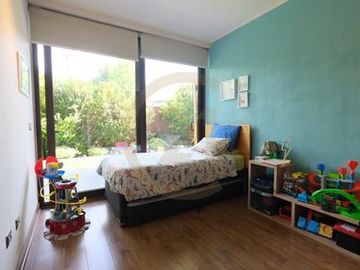 Hermoso Depto. con jardín Las Condes