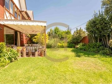 Hermosa Casa: Las Flores, San Carlos de Apoquindo