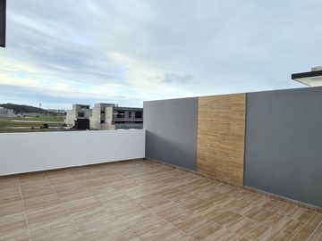 Casa en VENTA en PUNTA LOMAS