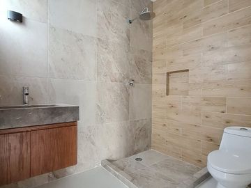 Casa en VENTA en PUNTA LOMAS
