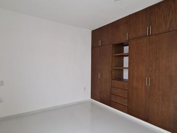 Casa en VENTA en PUNTA LOMAS
