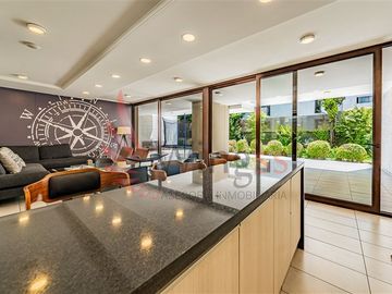 Departamento en Venta en Clínica Alemana - Moderno y Cómodos Espacios