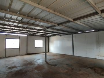 Se Venta Local/ Taller de 2 pisos en San Martín de Porres