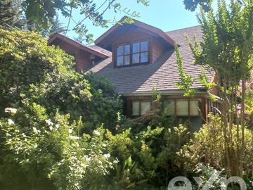 Casa en Venta en Av. Chicureo, Alba