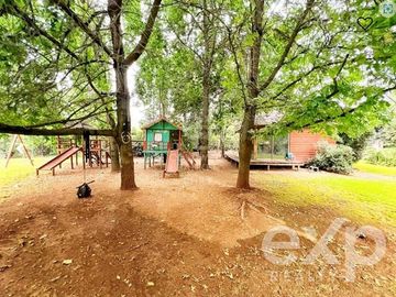Casa en Venta en Av. Chicureo, Alba